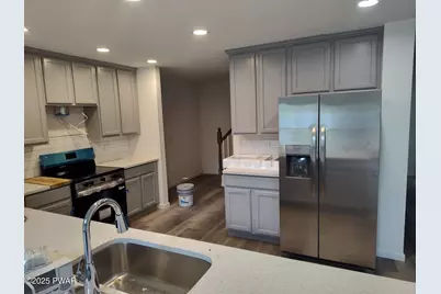 4409 Middleton Drive, Milford, PA 18337 - Photo 8