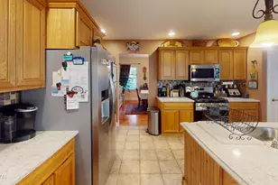 173 Conashaugh Trl, Milford, PA 18337 - Photo 4