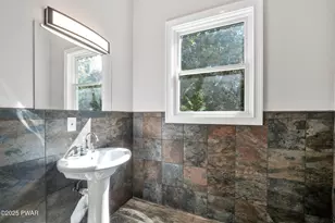 212 W John St, Milford, PA 18337 - Photo 20