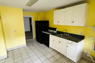 1011 W Market St, Scranton, PA 18508 - Photo 8