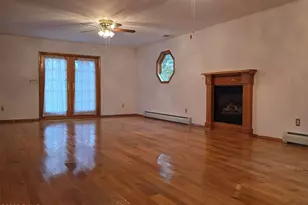 202 Spruce Lake Dr, Milford, PA 18337 - Photo 12