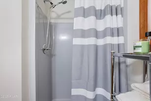 3176 Bluebird Dr, Bushkill, PA 18324 - Photo 38