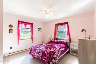 342 Lake Russell Rd, Greentown, PA 18426 - Photo 12