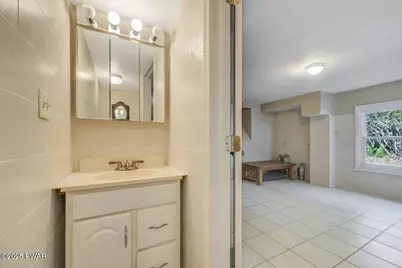 1015 Route 390, Greentown, PA 18426 - Photo 60