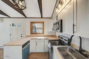 116 Rodeo Dr, Hawley, PA 18428 - Photo 24