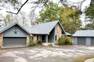 122 Waterfront Dr, Greentown, PA 18426 - Photo 58