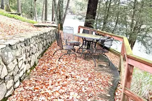 122 Waterfront Dr, Greentown, PA 18426 - Photo 44