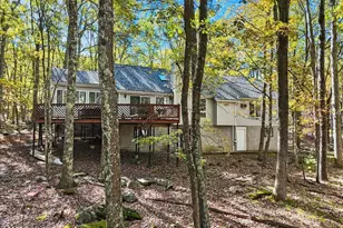 101 Blueridge Ln, Lords Valley, PA 18428 - Photo 34