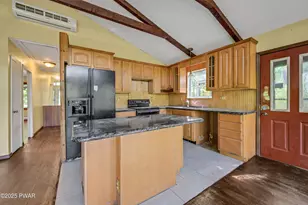 152 Lake Shore Dr, Dingmans Ferry, PA 18328 - Photo 14