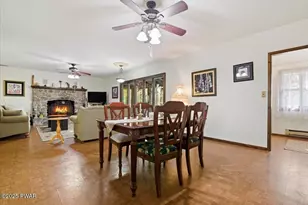 75 E Shore Dr, Hawley, PA 18428 - Photo 10