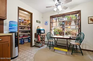 75 E Shore Dr, Hawley, PA 18428 - Photo 18