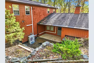 75 E Shore Drive, Hawley, PA 18428 - Photo 40