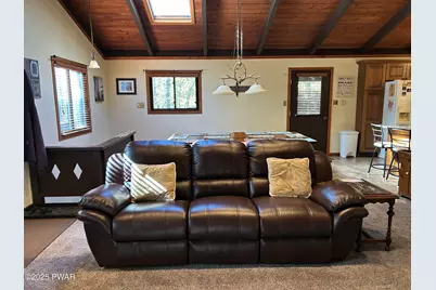 101 Bear Trap Mountain Road, Greentown, PA 18426 - Photo 12