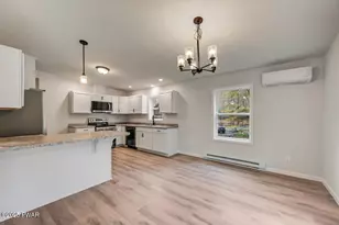 1081 Lakeland Dr, Lake Ariel, PA 18436 - Photo 14