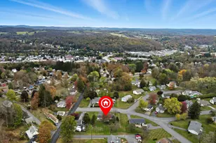 4 Crestmont Dr, Honesdale, PA 18431 - Photo 8