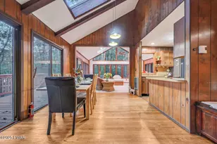 111 Fairway Dr, Lords Valley, PA 18428 - Photo 18