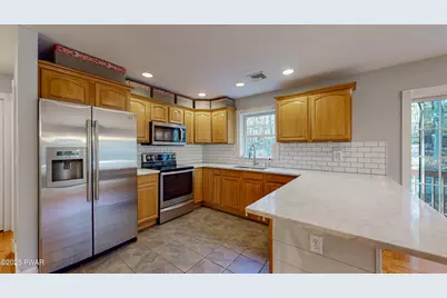121 Johnsons Drive, Dingmans Ferry, PA 18328 - Photo 2