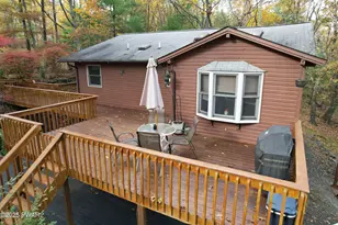 164 Oakridge Dr, Dingmans Ferry, PA 18328 - Photo 34