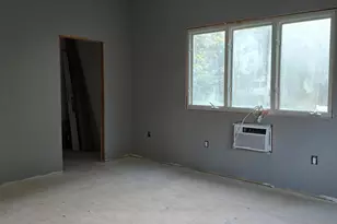 148 Neil Thompson Rd, Lackawaxen, PA 18435 - Photo 12