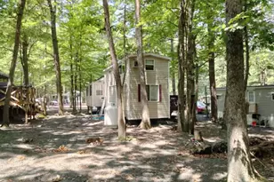 105 Mountain Glen Dr, Milford, PA 18337 - Photo 8