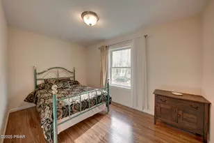 226 Well Rd, Greeley, PA 18425 - Photo 18