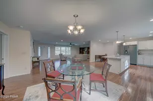 226 Well Rd, Greeley, PA 18425 - Photo 10