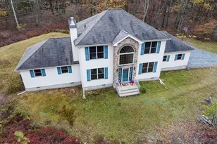 119 Harmony Dr, Hawley, PA 18428 - Photo 1