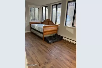 121 Ledgeview Drive, Hawley, PA 18428 - Photo 12