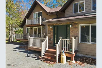 529 Forest Drive, Lords Valley, PA 18438 - Photo 4