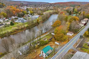 760 Hudson St, Hawley, PA 18428 - Photo 4