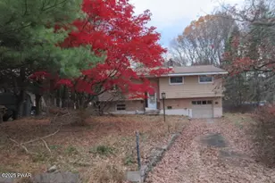 109 Starview Dr, Dingmans Ferry, PA 18328 - Photo 4