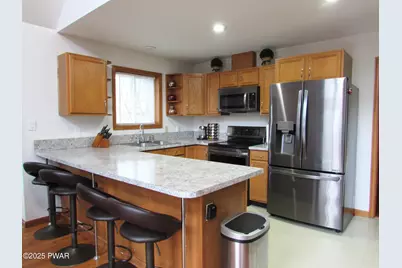 169 N Lake Drive, Dingmans Ferry, PA 18328 - Photo 20