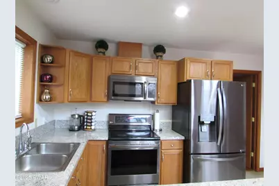 169 N Lake Drive, Dingmans Ferry, PA 18328 - Photo 22