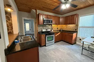 341 Broad St, Honesdale, PA 18431 - Photo 14