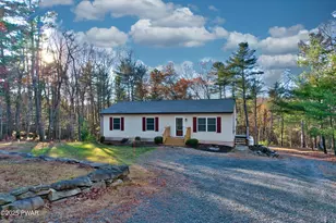 177 Choke Berry Dr, Milford, PA 18337 - Photo 2