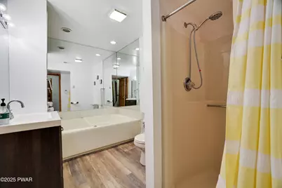 3336 Windermere Drive, Bushkill, PA 18324 - Photo 12