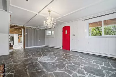 1122 Rt. 739, Milford, PA 18337 - Photo 18