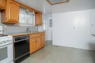 1063 Tobyhanna Rd, Gouldsboro, PA 18424 - Photo 8