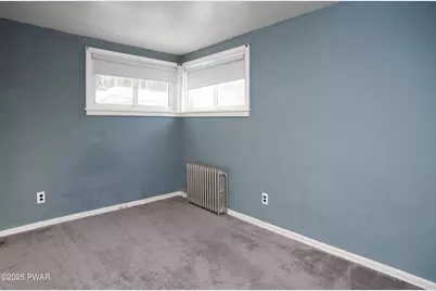 1063 Tobyhanna Road, Gouldsboro, PA 18424 - Photo 12