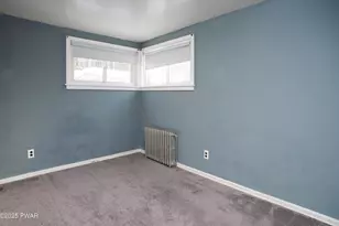 1063 Tobyhanna Rd, Gouldsboro, PA 18424 - Photo 12