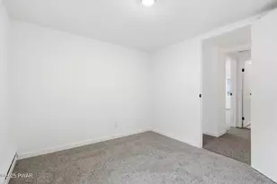 74 Charles St, Hawley, PA 18428 - Photo 22