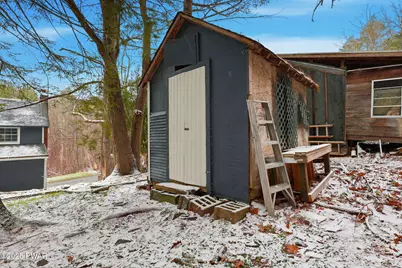 74 Charles Street, Hawley, PA 18428 - Photo 32