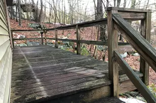 2242 Apley Ct, Bushkill, PA 18324 - Photo 38