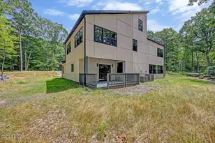 328 Forest Dr, Lords Valley, PA 18428 - Photo 90