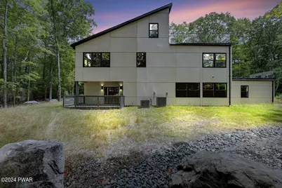 328 Forest Drive, Lords Valley, PA 18428 - Photo 4