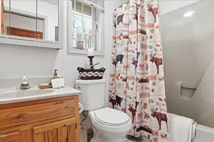 101 Cherry Point Cir, Canadensis, PA 18325 - Photo 24