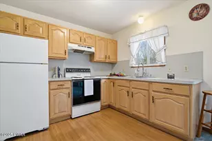 800 Wren Ct, Lords Valley, PA 18428 - Photo 10