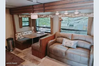 121 Birchy Brook Drive, Milford, PA 18337 - Photo 8