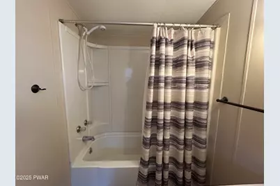 104 York Drive, Greentown, PA 18426 - Photo 24