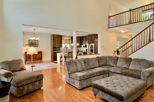 1191 Acacia Dr, Hawley, PA 18428 - Photo 8